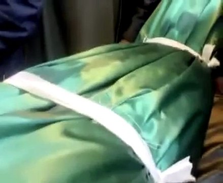 فري برس حمص تشييع الشهيد الصيدلاني البطل غسان خانكان 18 12 2011