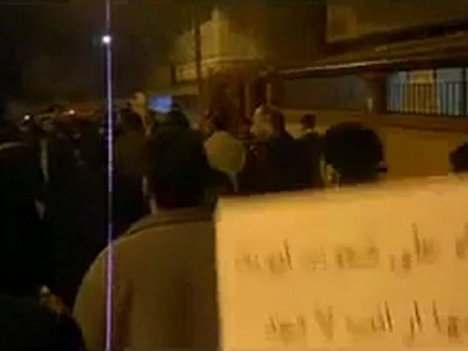 فري برس   حمص المحتلة  الغوطة بالروح بالدم نفديك ميدان 19 12 2011