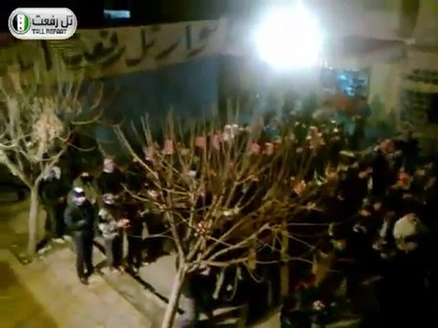 فري برس حلب ‫تل رفعت مظاهرة مسائية اضراب الكرامة 19 12 2011 جـ2