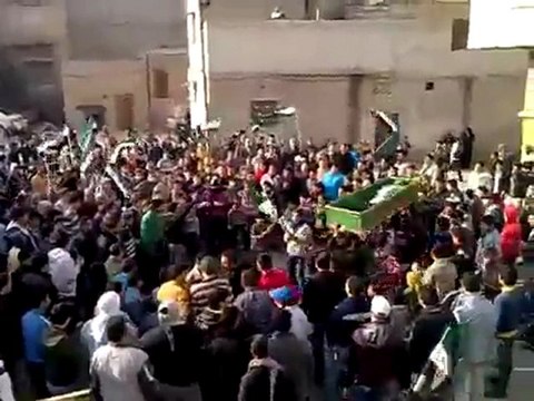 فري برس حماه باب قبلي تشييع الشهيد مصطفى محيسن 20 12 2011 ج3