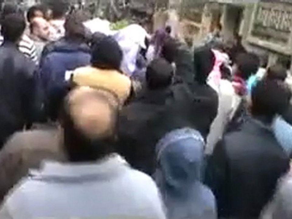 فري برس   تشييع شهداء الحرية عبد الهادي الفدعوس واحمد القصاب 20 12 2011