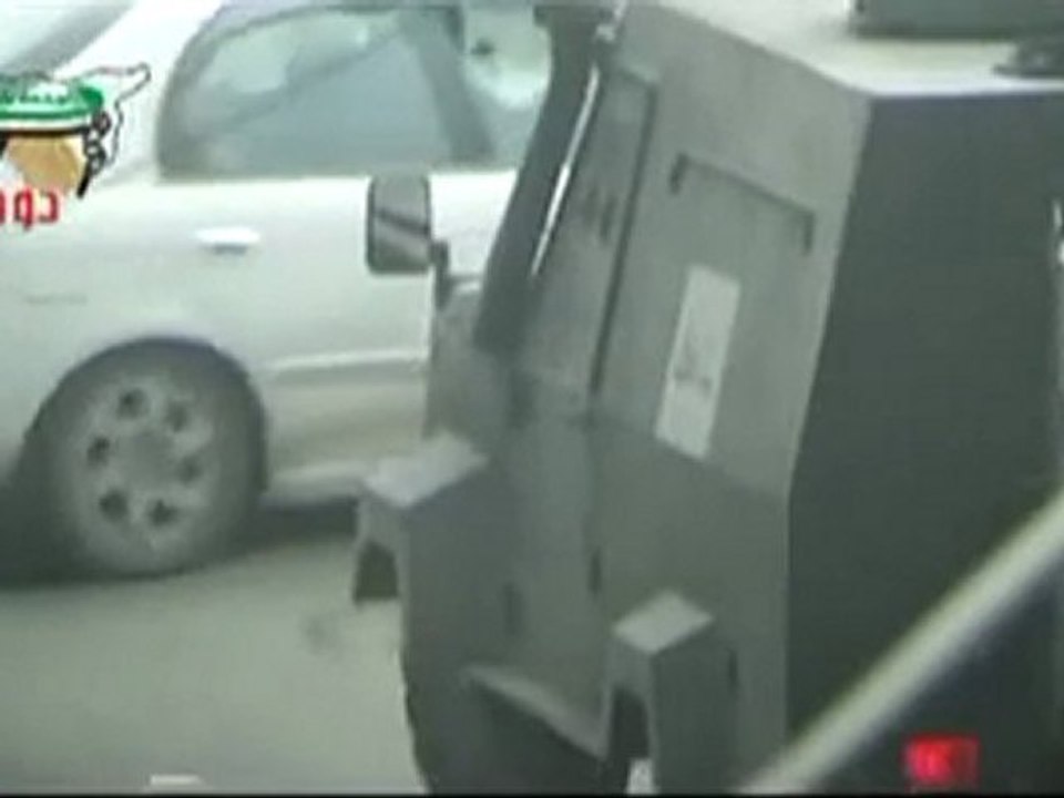 فري برس   دوما الشبيحة ينتشرون قبل الصلاة لتقطيع أوصال المدينة مع وجود مكافحة الشعب جمعة بروتوكول الموت 23 12 2011