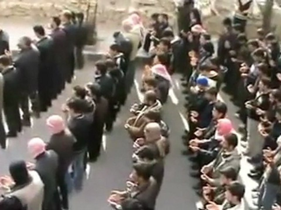 فري برس   رنكوس القلمون ريف دمشق صلاة الغائب على الشهداء 23 12 2011 ج4