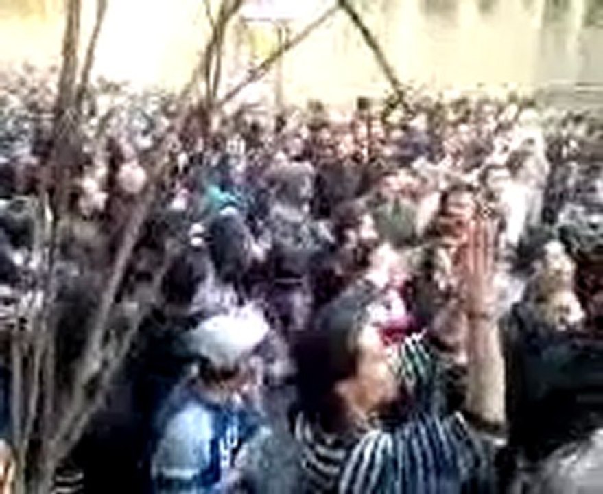 فري برس   دمشق   الميدان   تشييع الشهداء 20 12 2011