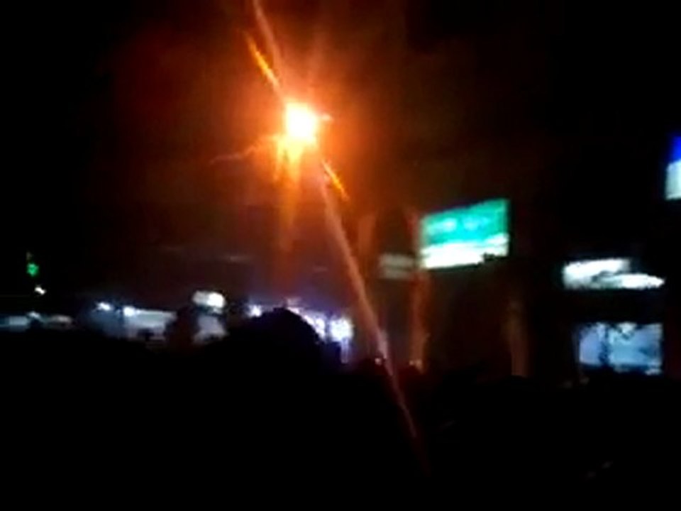 فري برس    ريف دمشق دوما    مظاهرة مسائية نصرة لادلب و حمص 22 12 2011 ج3