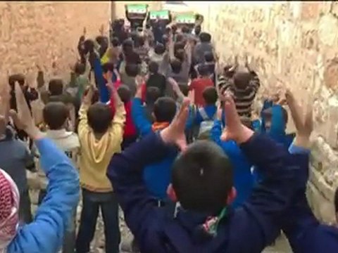 فري برس حلب الباب مظاهرة طلابية رائعة وأغنية سكابا 22 12 2011