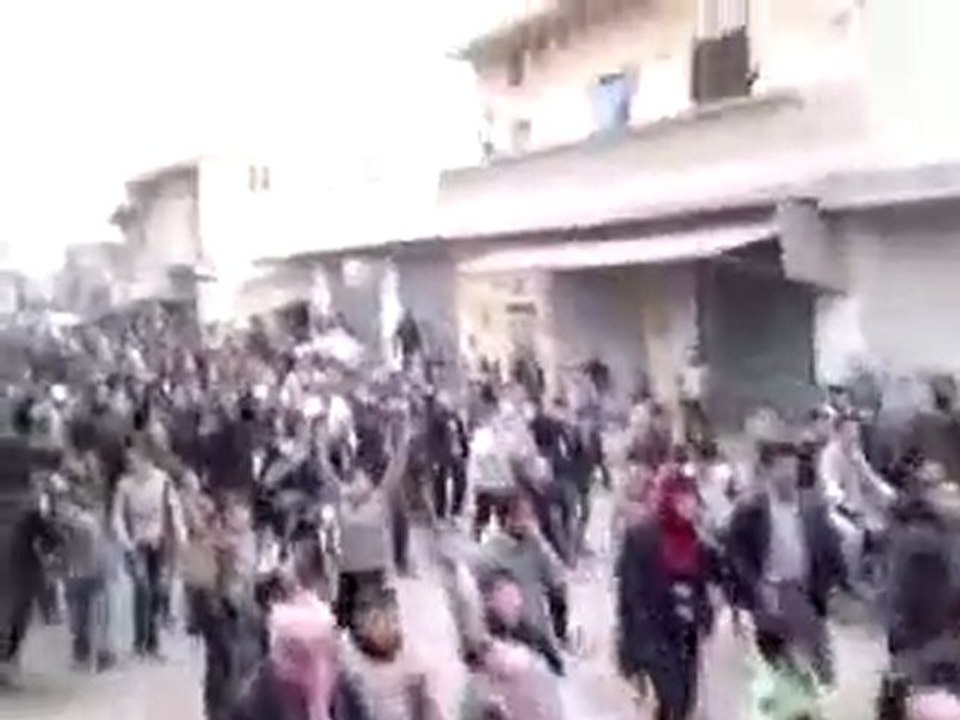 فري برس   مارع الخميس مناصرة لحمص وجامعة حلب 22 12 2011