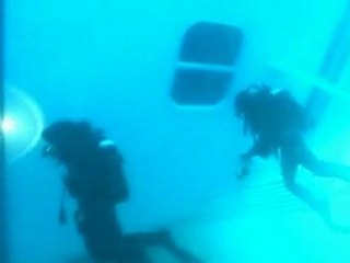 New footage shows dangers faced by Italian police rescue divers