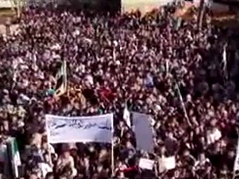 فري برس دعاء الشيخ الشهيد احمد الضاهر امام الجامع الذي حضن مجزرة كفرعويد في دعاء واستغاثة في جمعة الجامعة العربية تقتلنا