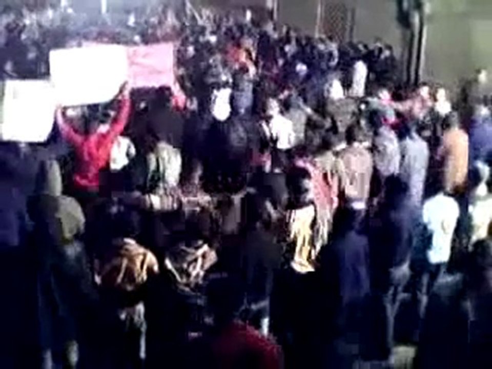 فري برس   حماه   جنوب الملعب مظاهرة حاشدة 25 12 2011