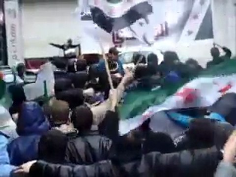 فري برس حمص حي الملعب حاشدة طلابية راائعة 25 12 2011