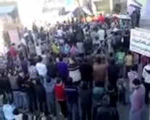 فري برس   ادلب النيرب مظاهرة حاشدة لابطال النيرب نصرة للمدن المنكوبة عموما وبابا عمر خصوصا 26 12 2011