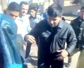 فري برس   خطاب   لحظة سقوط الشهيد سيف الياسين 26 12 2011