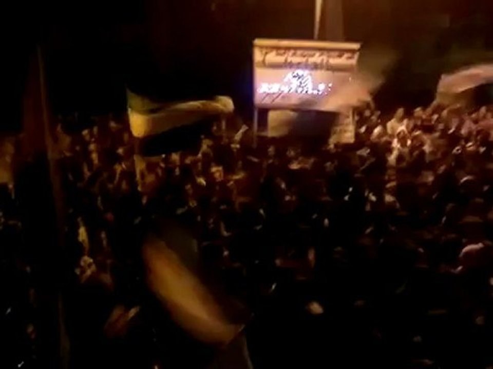 فري برس   ريف دمشق عربين   تحية من أحرار عربين إلى أبطال تلبيسة 26 12 2011