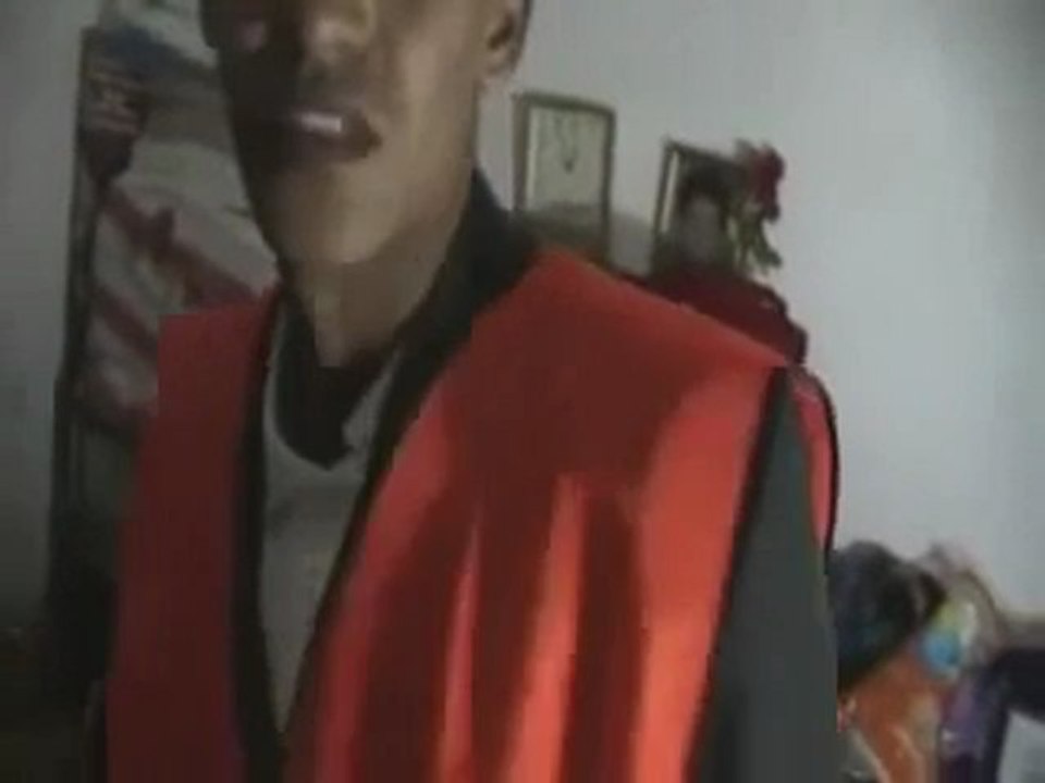 فري برس   حمص باباعمرو   بكاء وفد الجامعة العربية على أهالي الحي  27 12 2011