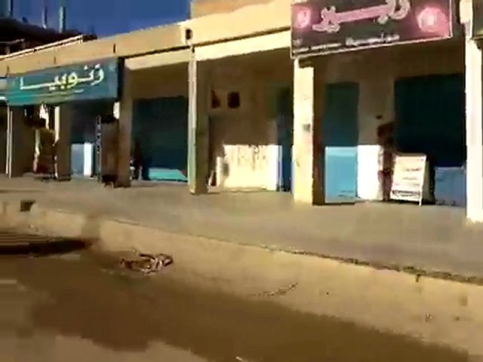 فري برس   قامشلو اضراب الكرامة طريق الكورنيش 28 12 2011