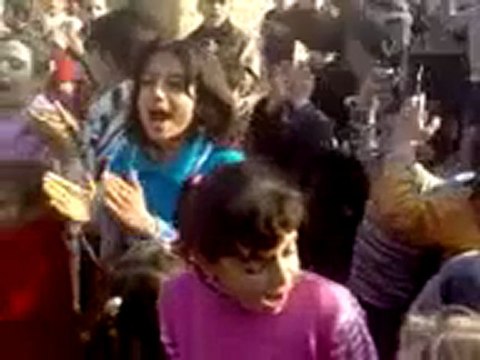 فري برس حلب الاتارب مظاهرة طلابية وفاء لشهيد مارع ج2 29 12 2011