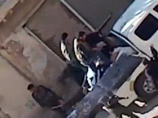 فري برس   اقتحام الأمن لمدينة الكسوة 29 12 2011