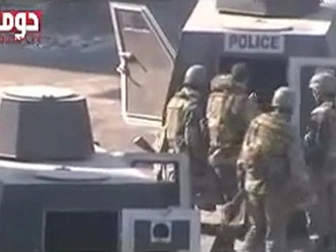 فري برس ريف دمشق دوما إقتحام وإعتقال وضرب وإطلاق نار 29 12 2011