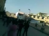 فري برس   هجوم قطعان الشبيحة على أحرار معضمية الشام 29 12 2011