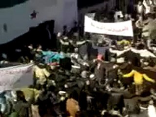 فري برس   حلب الاتارب جمعة الزحف 30 12 2011 ج1