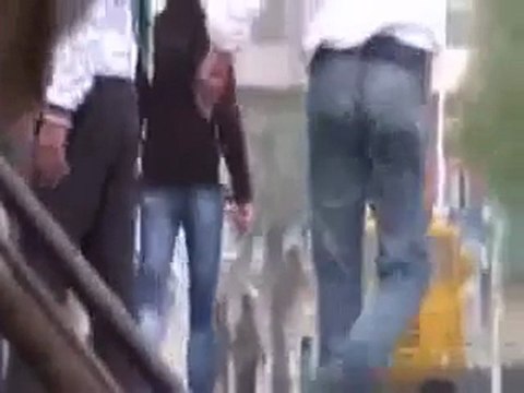 فري برس حماة منع المتظاهرين من الوصول الى ساحة العاصي 30 12 2011