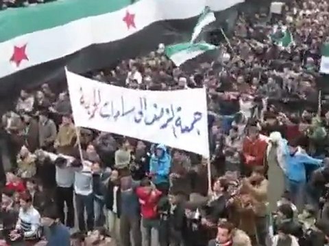 فري برس حماه حلفايا جمعة الزحف الى ساحات الحرية 30 12 2011 ج2