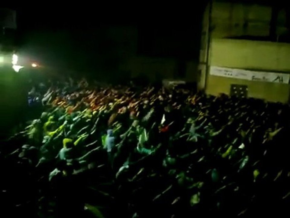 فري برس   حماه باب القبلي  قسم الثوار على استمرار الثوره 1 1 2011