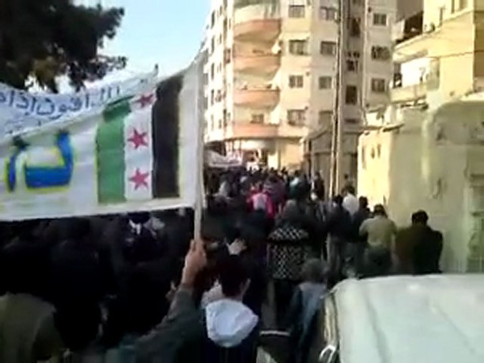 فري برس   ريف دمشق داريا مظاهرة مع استمرار اضراب الكرامة 3 1 2012 ج2