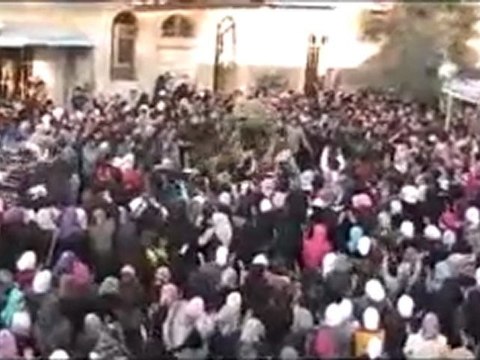 فري برس ريف دمشق دم الشهيد رأس الاسد محلوا في تشيع الشهيدة مها عرفات مدينة ضمير 4 1 2011