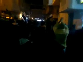 فري برس   مظاهرة مسائية في حي العسالي بدمشق تنتقد الجامعة 4   1 2012