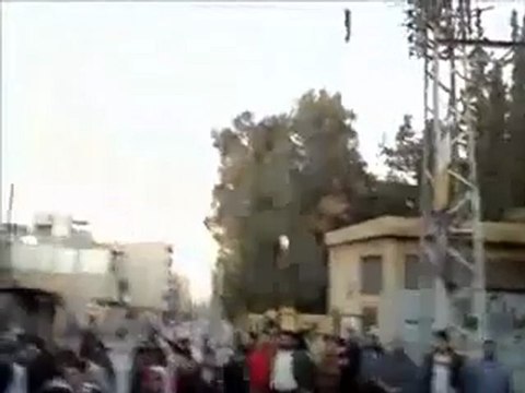 فري برس دير الزور جنازة الشهيد محمد الشريف 5 1 2012 ج1