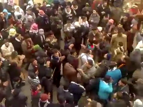 فري برس الأتارب بريف حلب مظاهرة جمعة إن تنصروا الله ينصركم و التدويل مطلبنا 6 1 2012