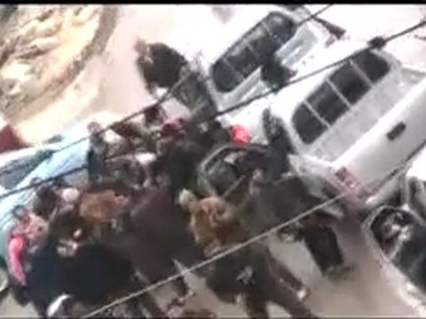 فري برس اللاذقية سلمى التكبير ردا على إطلاق النار و بدكن حري 6 1 2012