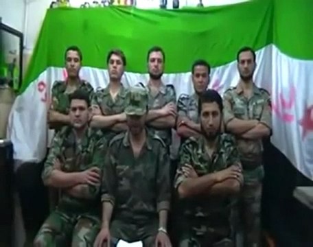 فري برس ادلب جسرالشغور انشقاق مجموعة من صف الضباط والافرادوانضمامهم للجيش السوري الحر9 1 2012