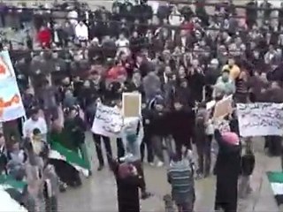 فري برس   حماه   مورك   مظاهرة نهارية رائعة بمشاركة الحرائر 9 1 2012