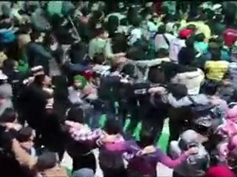 حماه - حي الحميدية - مسائية - صفات الاسد وعائلته ::طائفي...