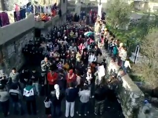 فري برس   اللاذقية الحفة   بابنا والجنكيل   مظاهرة ردا على الخطاب 10 1 2012 ج1