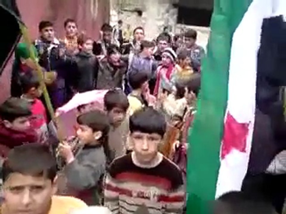 فري برس   اللاذقية الحفة   بكاس   مظاهرة طلابية يا الله ارحل يا بشار 10 1 2012