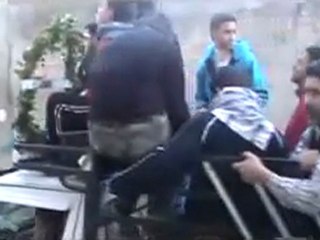 فري برس   حمص باب الدريب تشيع ست شهداء ومظاهرات حاشدة 10  1 2012