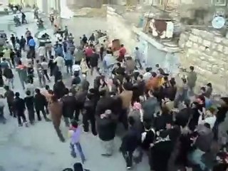 فري برس   ادلب  معرشورين مظتهرة ردا على خطاب الكذاب 10 1 2012