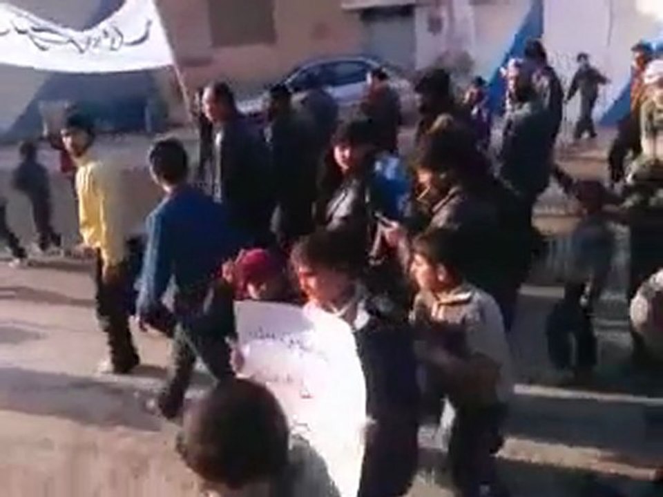 فري برس   النيرب   إدلب    ردا على خطاب المجرم بشار 10 1 2012