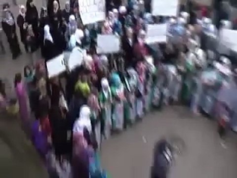 فري برس حمص مظاهرة حرائر باباعمرو 11 1 2012
