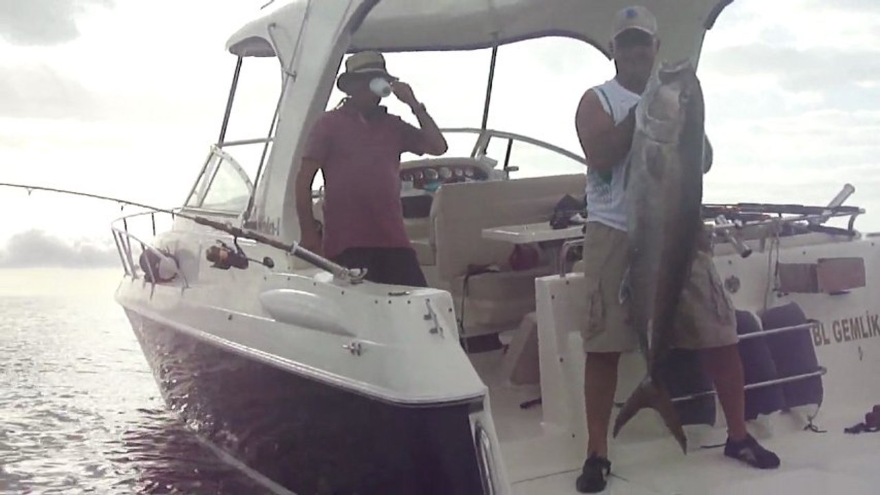 ANTALYA ADRASANDA 28 KG JİGGİNG AKYA AVI - www.adrasanbalik.com