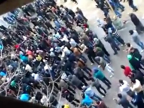 فري برس دمشق حي برزة جمعة دعم الجيش الحر 13 01 2012 ج2