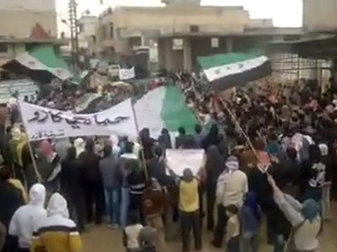 فري برس مظاهرة حماه حي كازو جمعة دعم الجيش الحر 13 01 2012 ج2