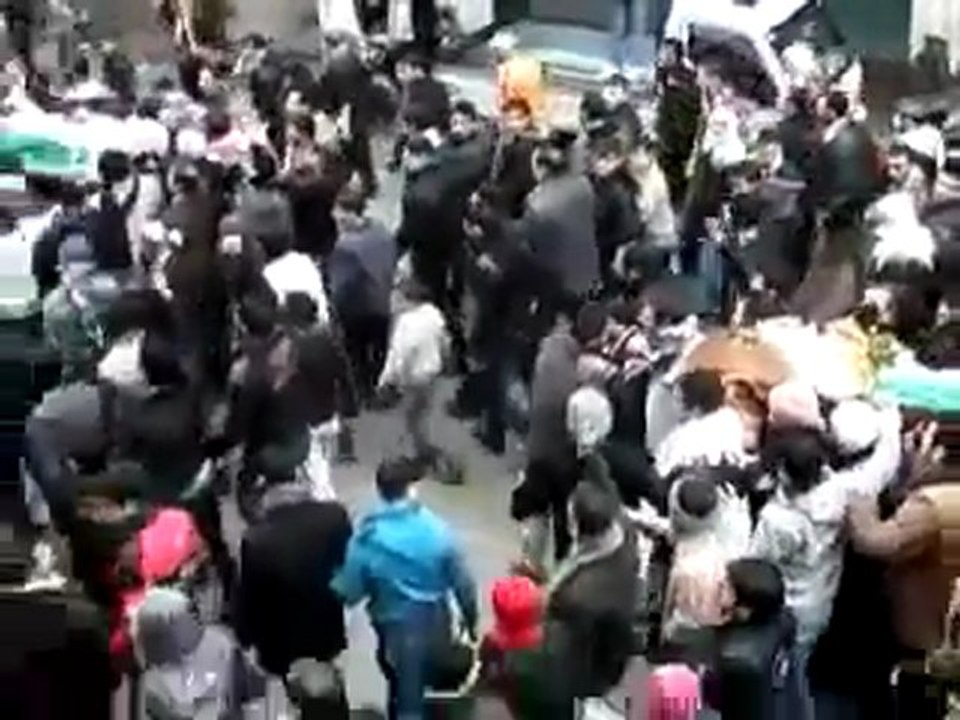 فري برس   ادلب أريحا جمعة دعم الجيش الحر تشييع الشهيدين بشير تامر وأحمد فرهود 13 1 2012