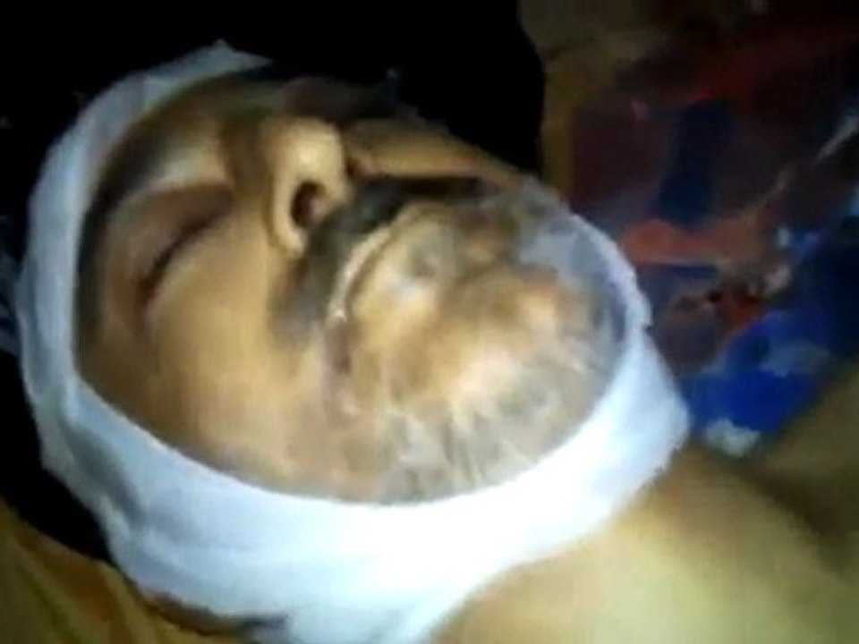 فري برس   ادلب خان شيخون الشهيد غياث معرزافي أول شهيد بعد قرار العفو 15 1 2012