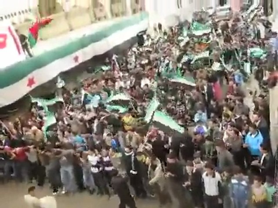 فري برس   حماه   حلفايا   مظاهرة نهارية رائعة 13 1 2012