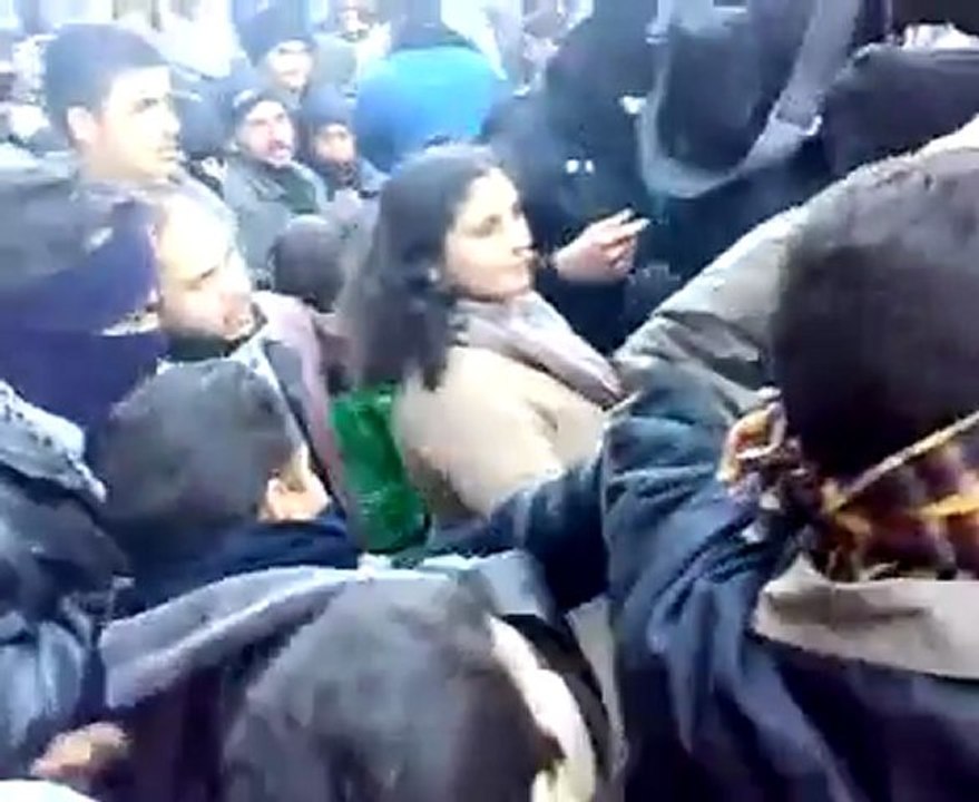 فري برس   ريف دمشق دوما جمعة دعم الجيش الحر    الشهيد محمود شيخ بكري 14 1 2012